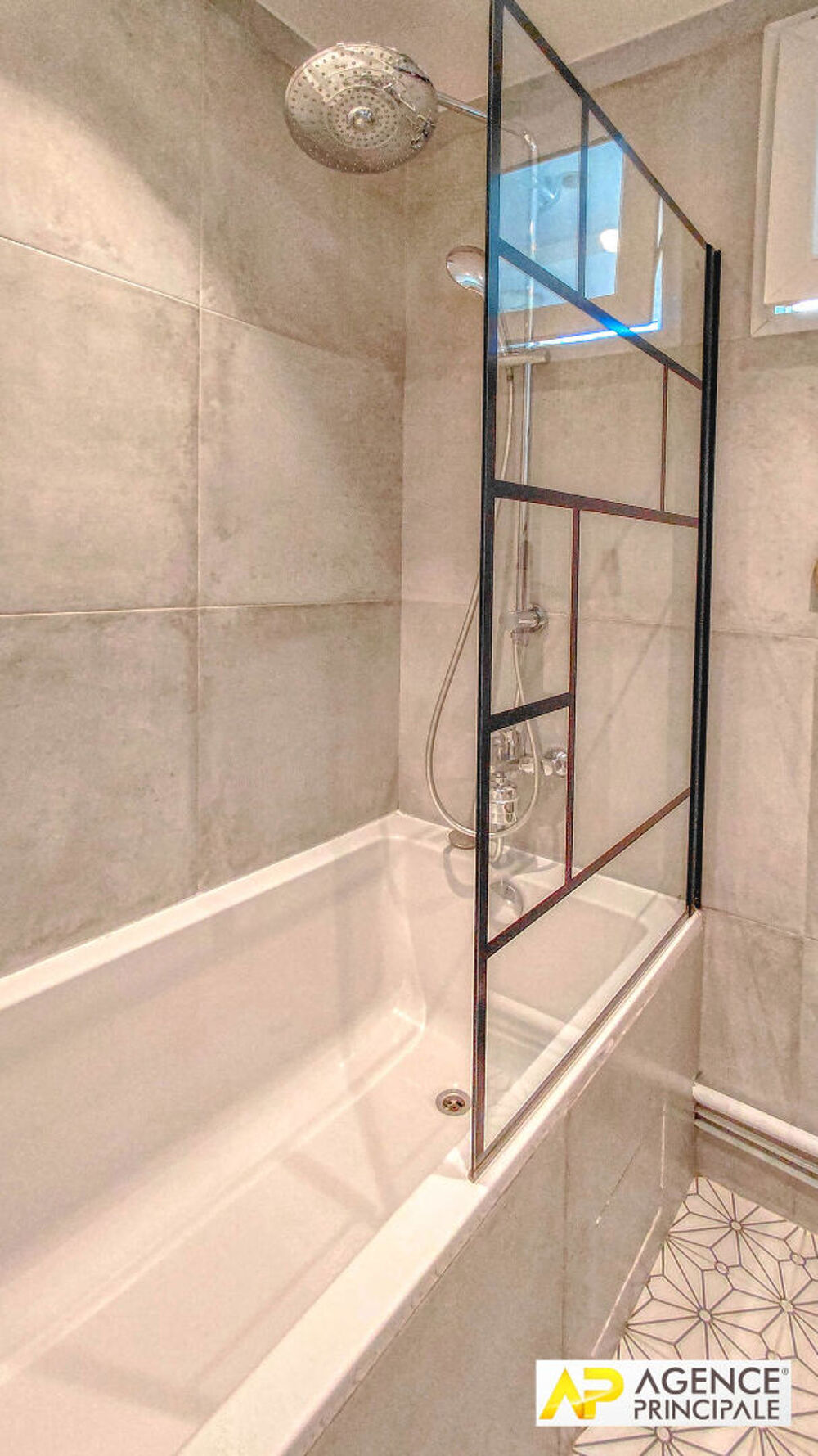 à vendre  Appartement Versailles (78000)