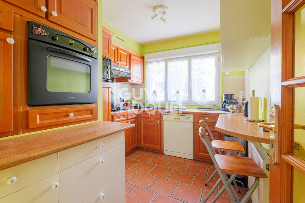 Vente Maison Maison Chelles 5 pièces 76 m2 habitables - 155.85m² au sol Chelles