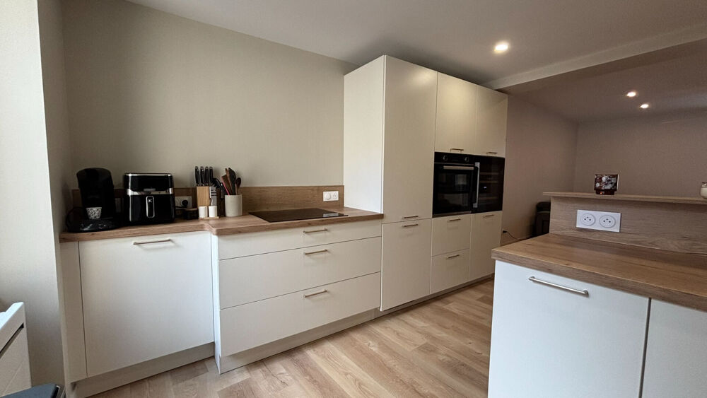 Appartement Entièrement rénové Villars Les Dombes 4 pièces 87 m2