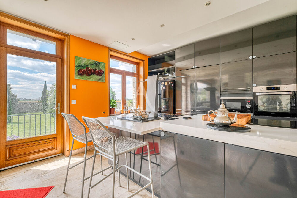 Maison 9 pièces 290 m² · à Jossigny · 290 m² · 1 675 500 €