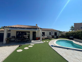  Maison à louer 5 pièces 111 m²