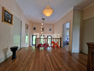  Maison  vendre 6 pices 226 m