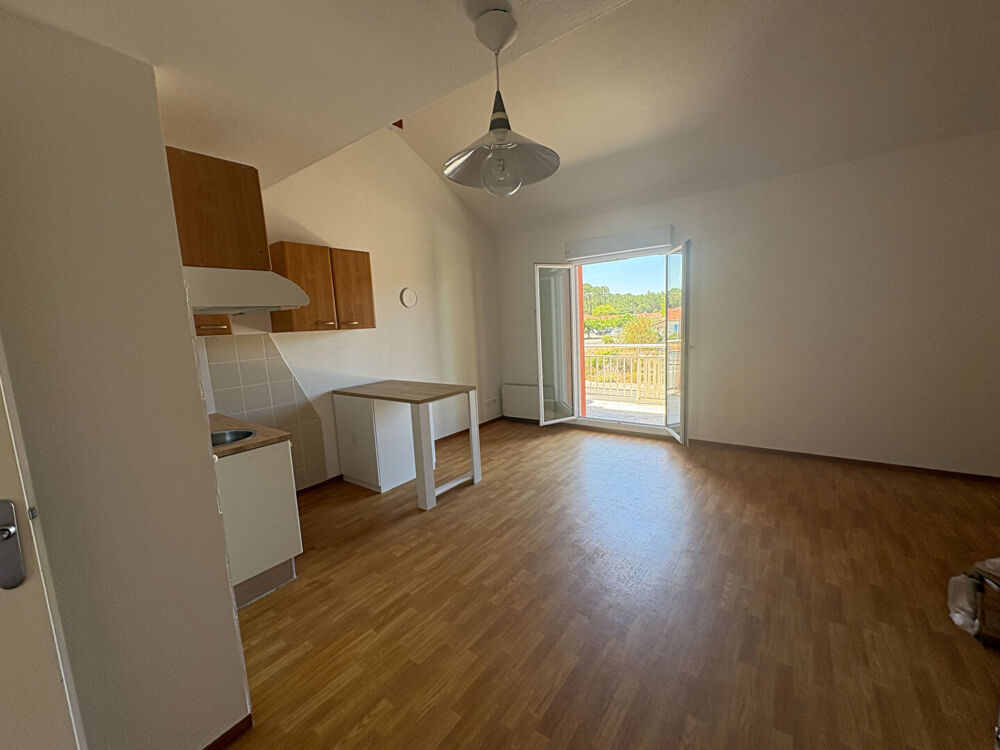Location Appartement Appartement T3 rénové avec Mezzanine Le verdon sur mer