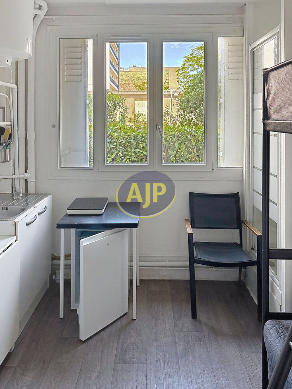 Vente Appartement Paris 14ème Métro Alésia , studette. Paris 14