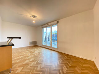  Appartement à louer 3 pièces 59 m²