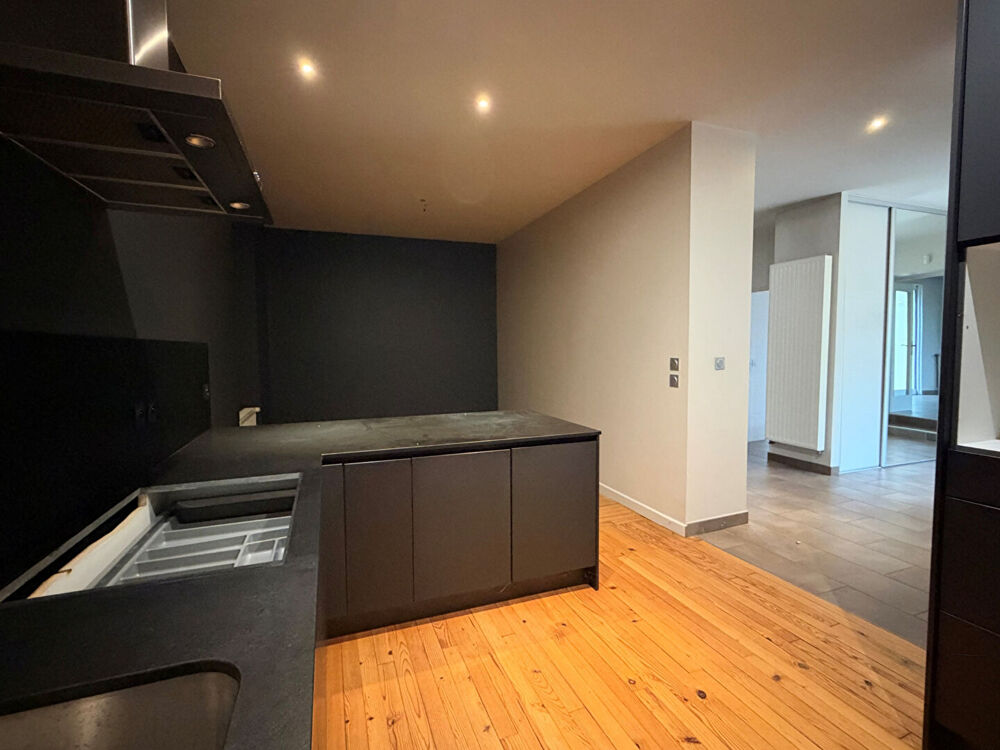 Location Maison Maison Ecully 6 pièce(s) 155.71 m2 Ecully