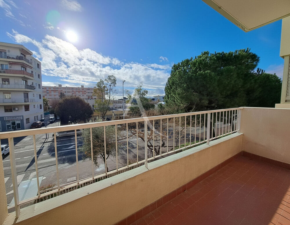 Appartement 4 pièces - Pinède - Parking et cave
