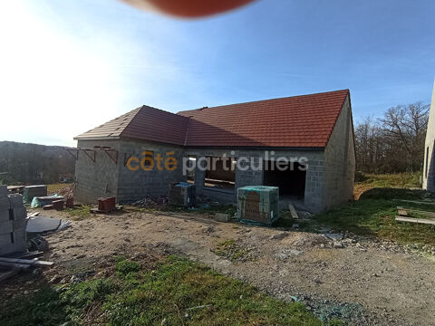   SAINT  GERMAIN DES PRES proche AMILLY Maison - 5 pi�ce(s) - 147 m�