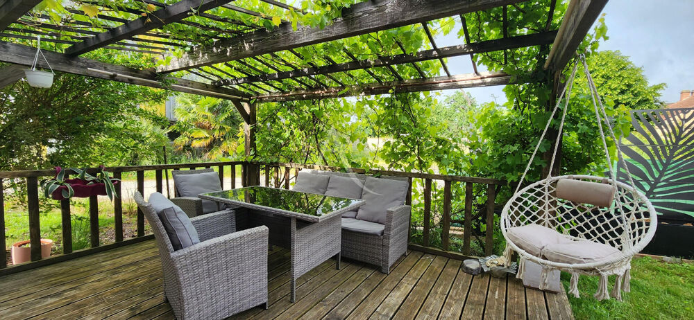 Maison 4 pièces 119 m² · à Rouille · 119 m² · 144 000 €
