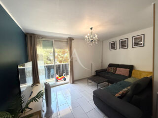  Appartement  vendre 4 pices 76 m