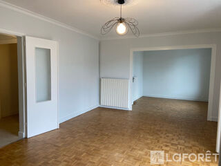  Appartement � louer 4 pi�ces 79 m�