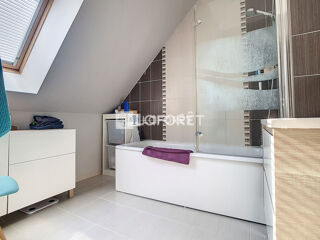  Maison à louer 5 pièces 101 m²