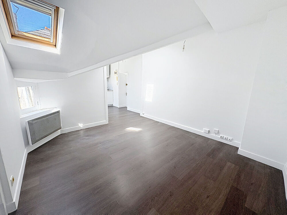 Location Appartement Centre ville - T1 Bis Nantes