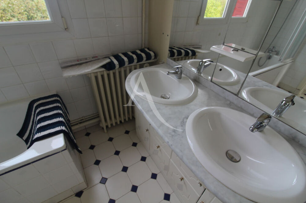 Location Appartement RUEIL-MALMAISON limite Suresnes Rueil malmaison