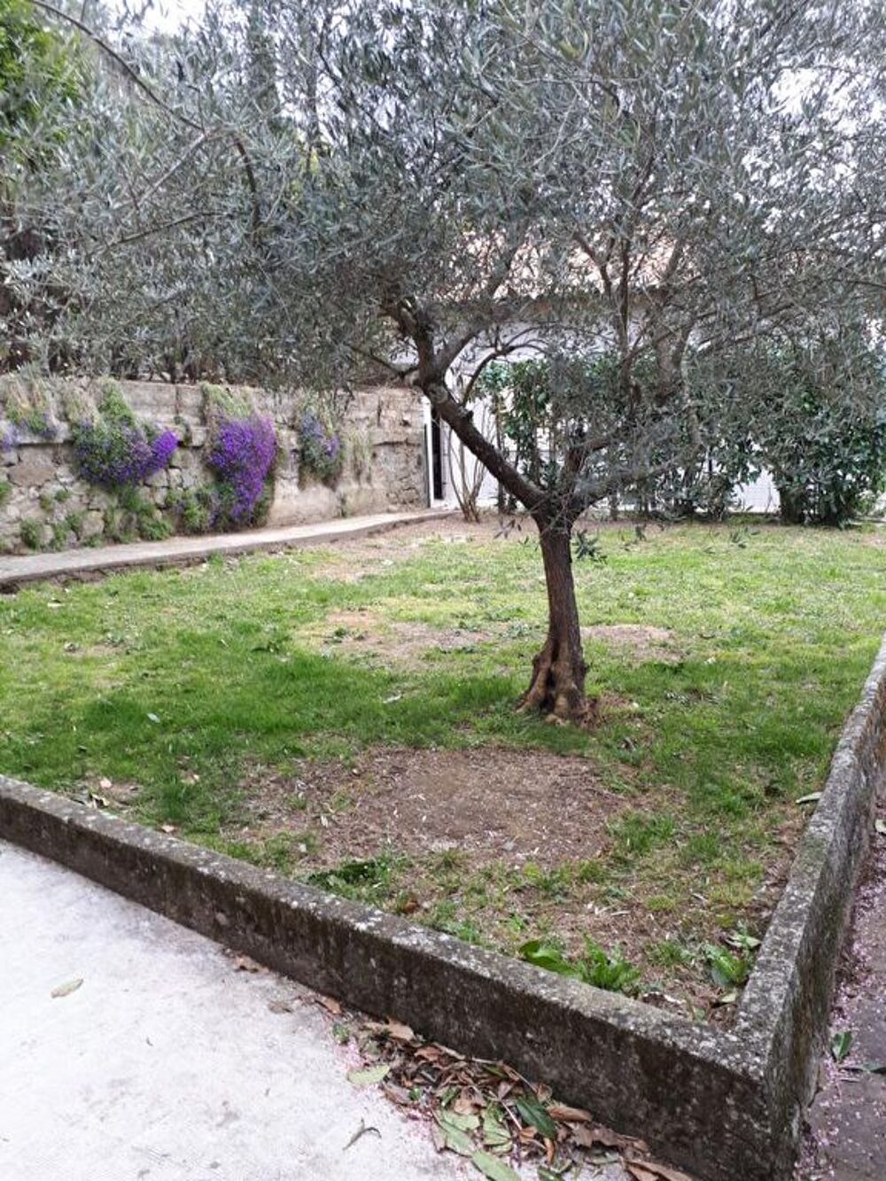 Location Maison Maison Ucel 4 pièce(s) 117 m2 Ucel