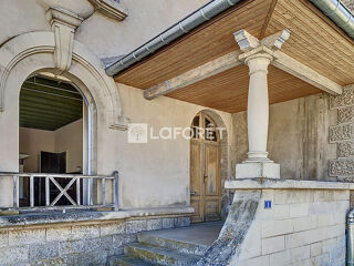  Villa  vendre 9 pices 260 m