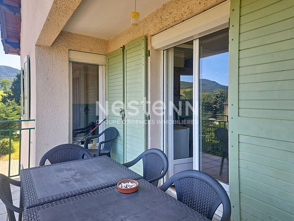 EXCLUSIVITE ! CENTRE RETOURNAC MAISON TRADITIONNELLE avec 4 chambres sur1300 M2 DE TERRAIN avec double garage