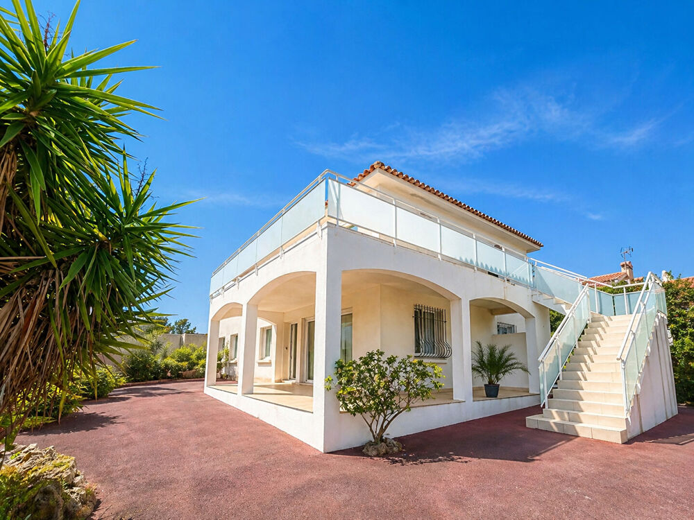 BOULOURIS - HAUT ET BAS DE VILLA AVEC STUDIO INDEPENDANT