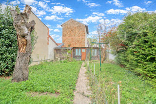  Terrain à vendre 4 pièces 295 m²