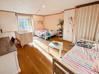 Maison à vendre 7 pièces 196 m²