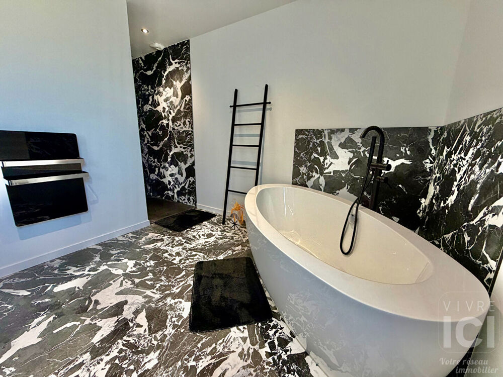 Maison 5 pièces 125 m² · à Treillieres · 125 m² · 448 060 €