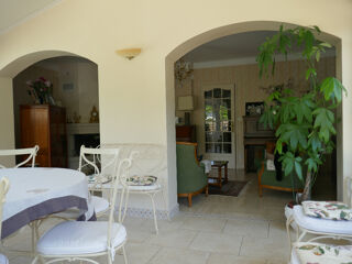  Maison à louer 8 pièces 