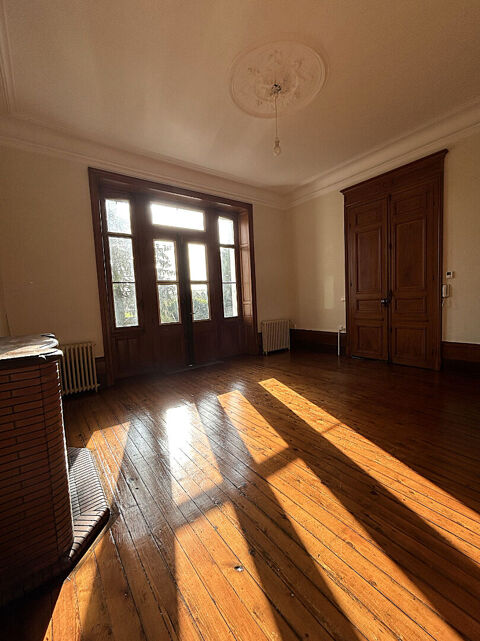  Appartement � louer 2 pi�ces 55 m�