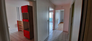  Appartement à louer 2 pièces 56 m²