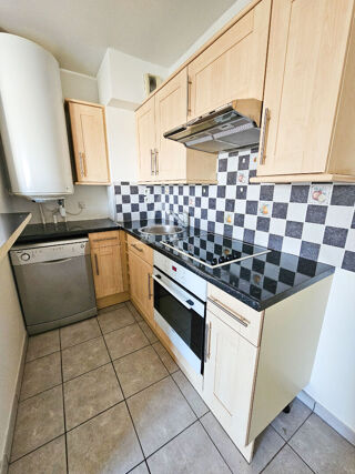  Appartement à louer 2 pièces 41 m²