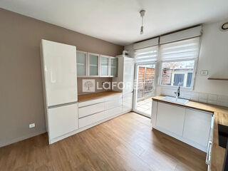 Appartement à louer 3 pièces 62 m²