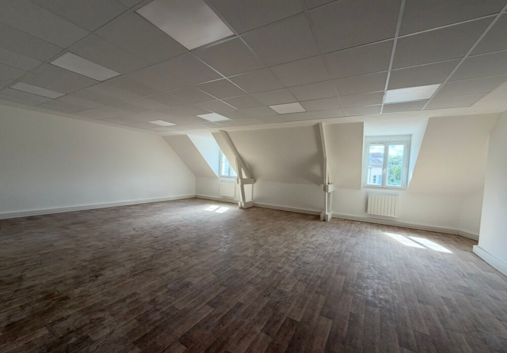 Bureau ou Appartement selon Projet. Potentiel avec ascenceur