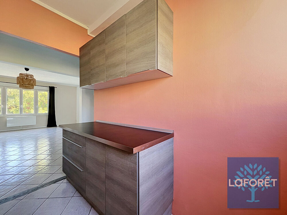 Location Appartement Appartement Valenciennes 3 pièce(s) 70.73 m2 Valenciennes