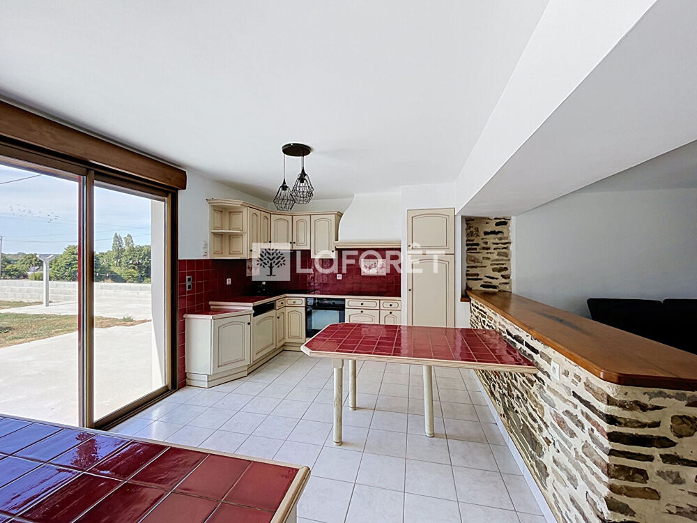 Maison Avessac 6 pièce(s) 145 m2