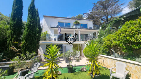 Vente Maison VILLA DE PRESTIGE AVEC VUE MER ET ACCS DIRECT  UNE PLAGE PRIVE Saint aygulf