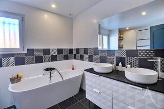  Maison � vendre 8 pi�ces 157 m�