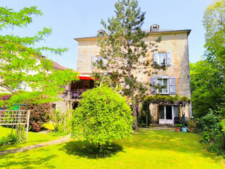  Maison � vendre 8 pi�ces 214 m�