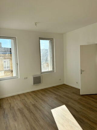  Appartement � louer 1 pi�ce 27 m�