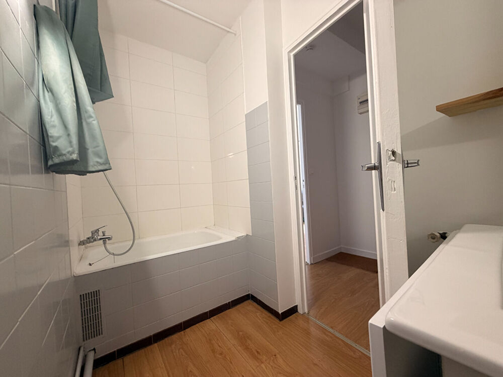 Location Appartement A louer a- Appartement T2 - Angers hyper centre-ville Angers