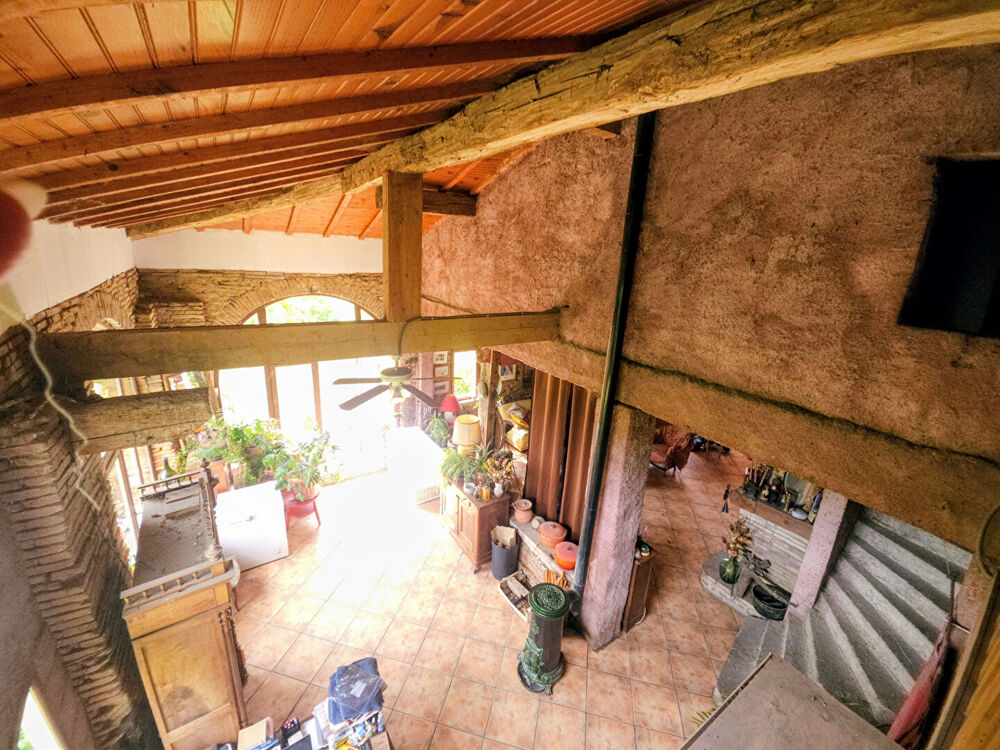 Maison Saint Rustice 5 pièces, 5 chambres.