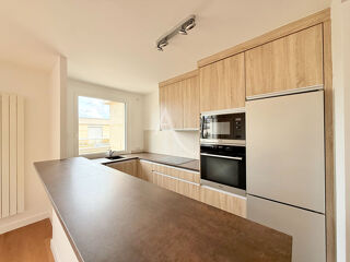  Appartement � vendre 4 pi�ces 85 m�