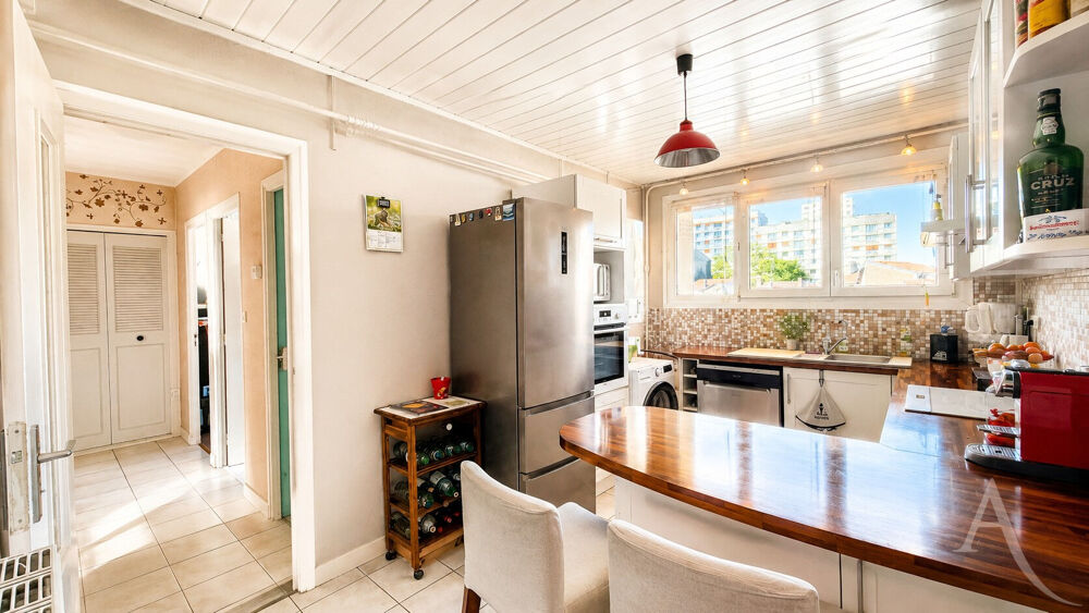 Vente Appartement Appartement 3 pièces 74 M² avec balcon, cave et garage Nancy