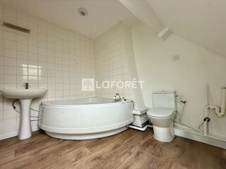  Appartement à louer 2 pièces 33 m²