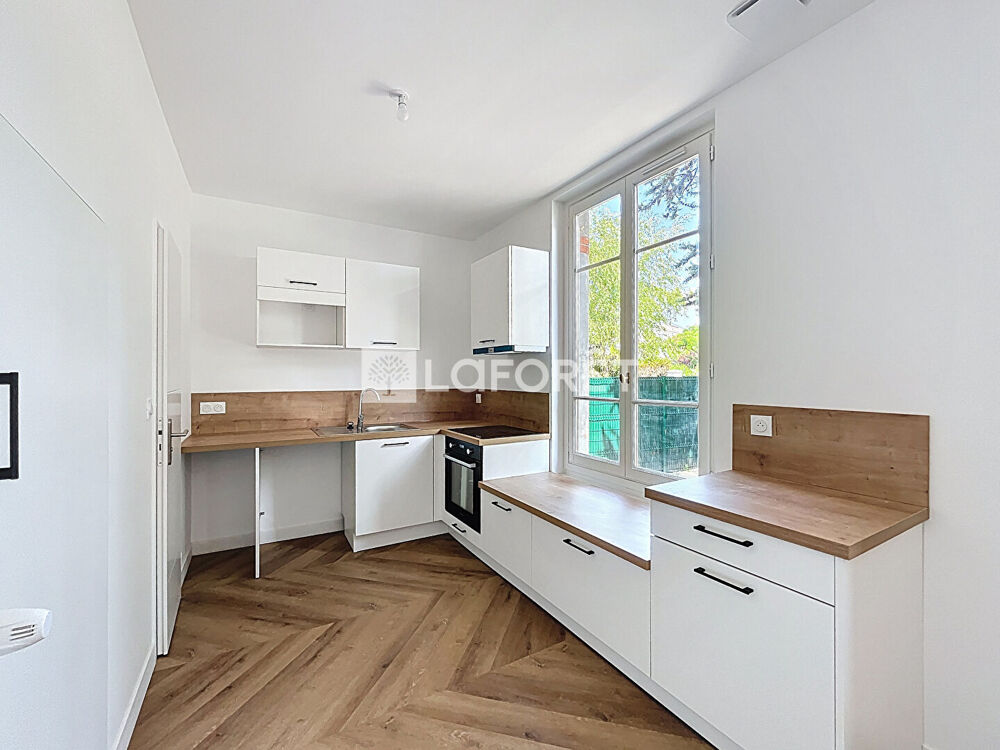 Location Maison Maison Orléans 3 pièces 67 m² OrlÉans