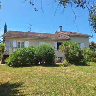  Maison � vendre 7 pi�ces 220 m�
