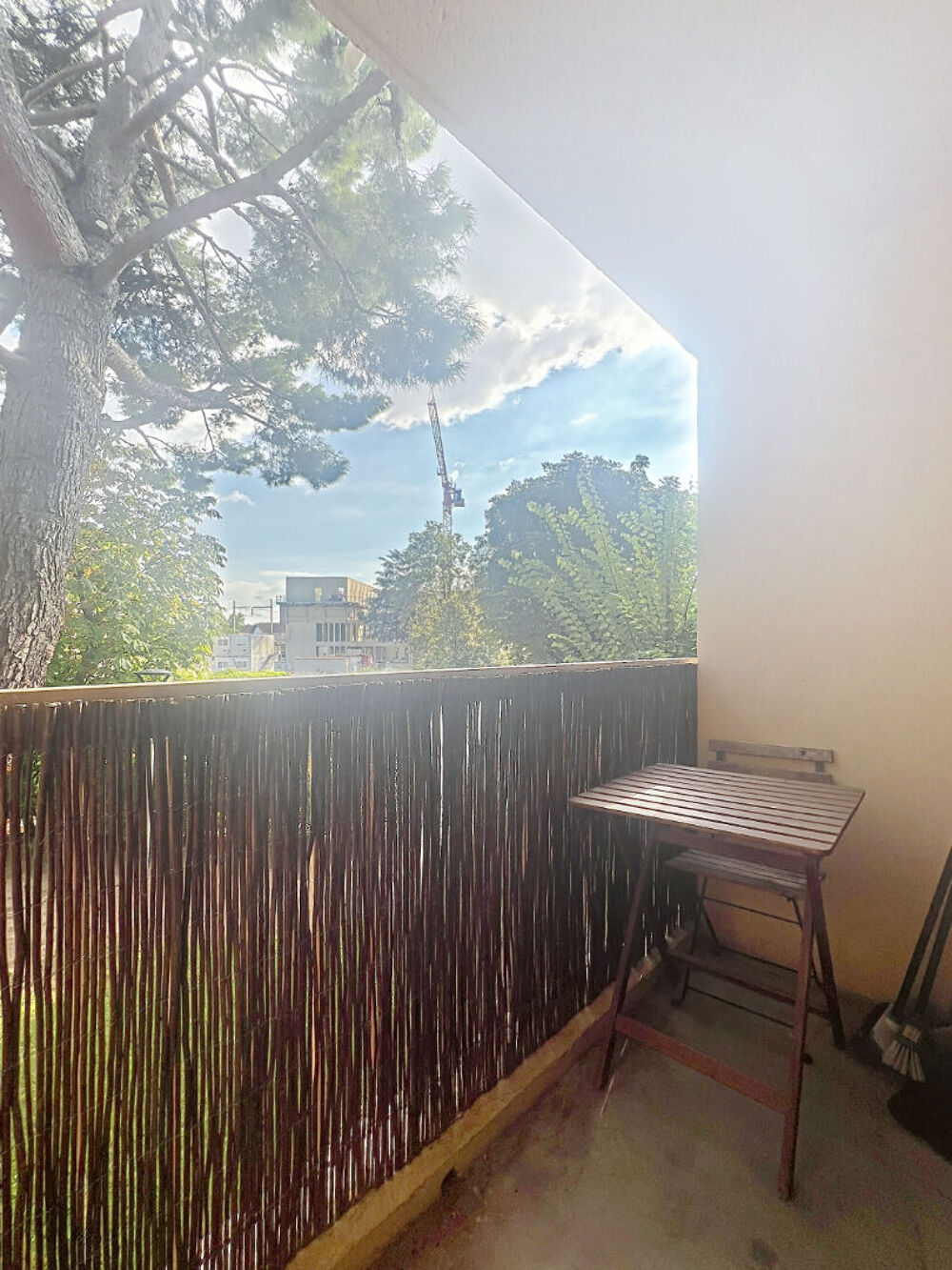 Vente Appartement Appartement Avignon 1 pièce(s) 31 m2  - balcon, cave, parking. Avignon