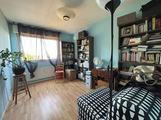  Appartement � vendre 5 pi�ces 100 m�