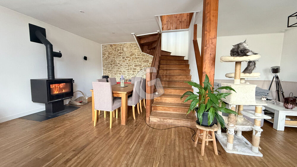 MAISON - 5 PIECES - 132 m² - A VENDRE - SAINT CYR EN TALMONDAIS