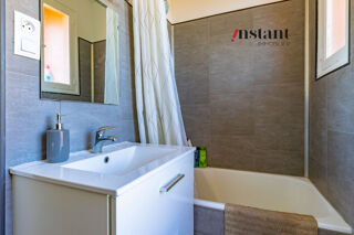  Appartement à louer 2 pièces 53 m²