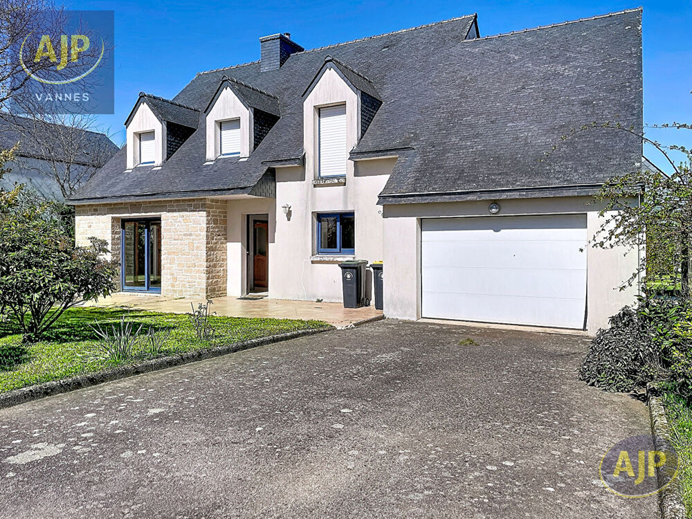 Maison Grand Champ 7 pièce(s) 145 m2