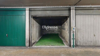  Parking / Garage � louer 